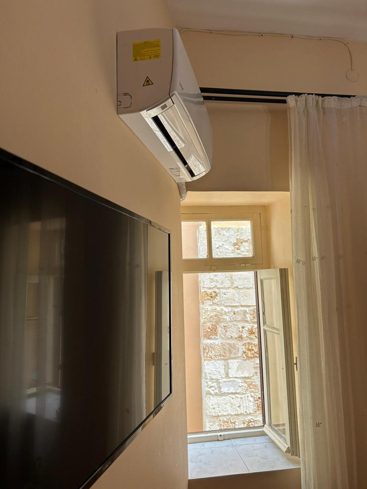 Sofias Home Chania  Luaran gambar