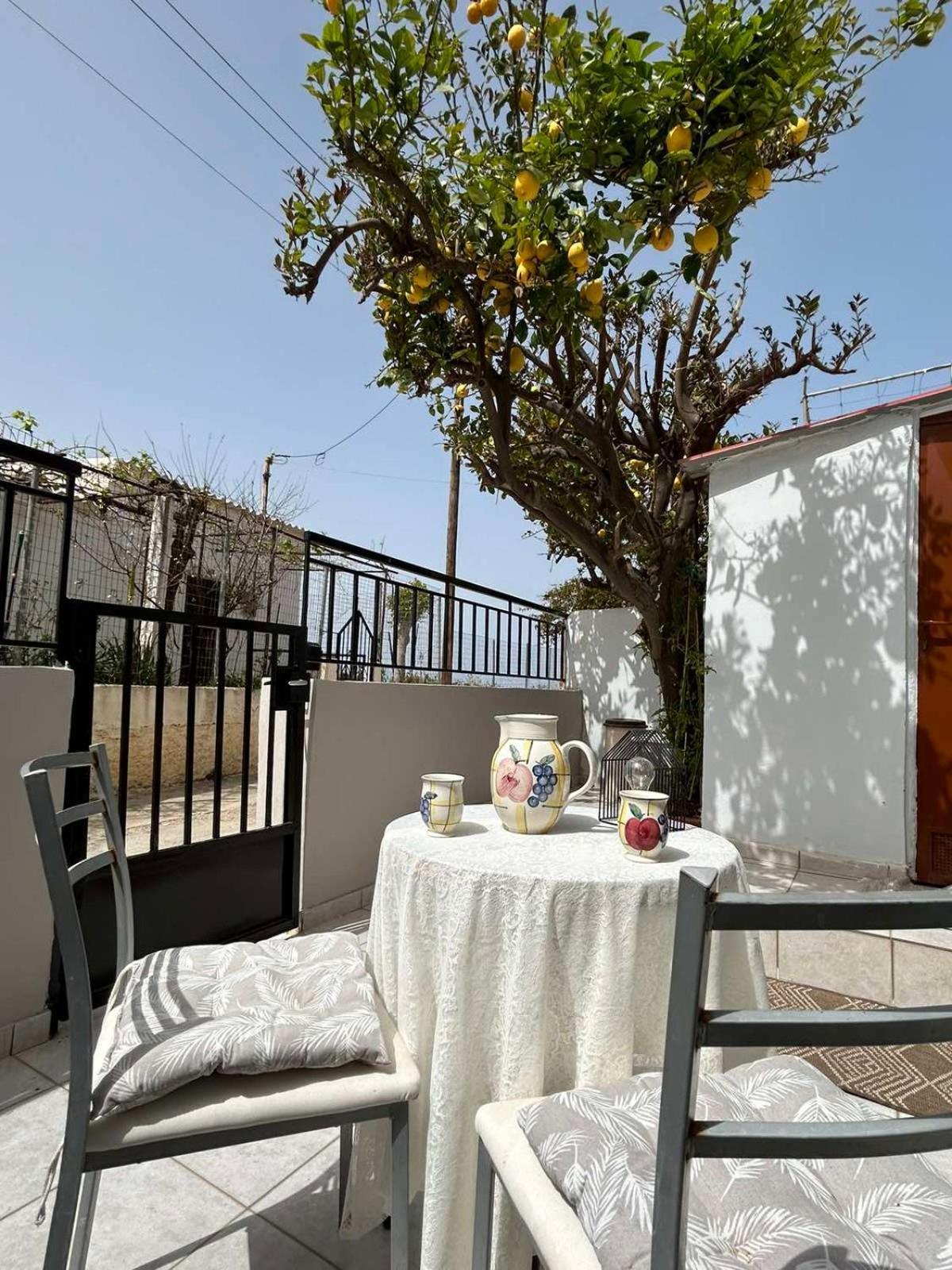 Sofias Home Chania  Luaran gambar
